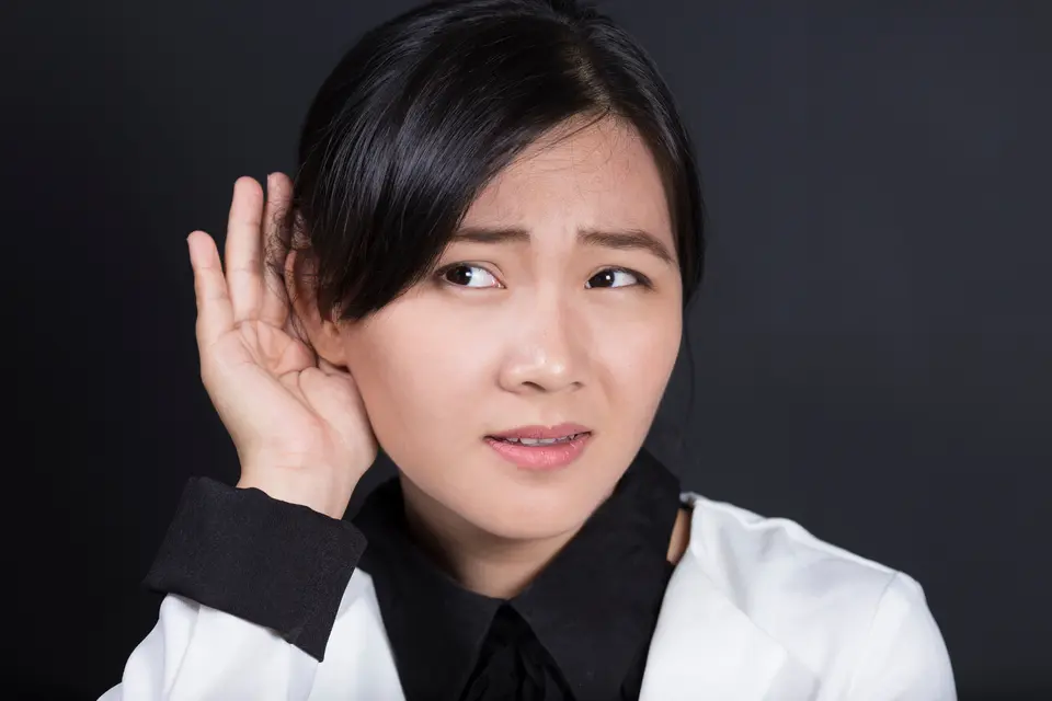 单耳失聪